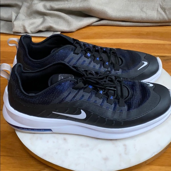 Nike AirMax - Picture 2 of 5